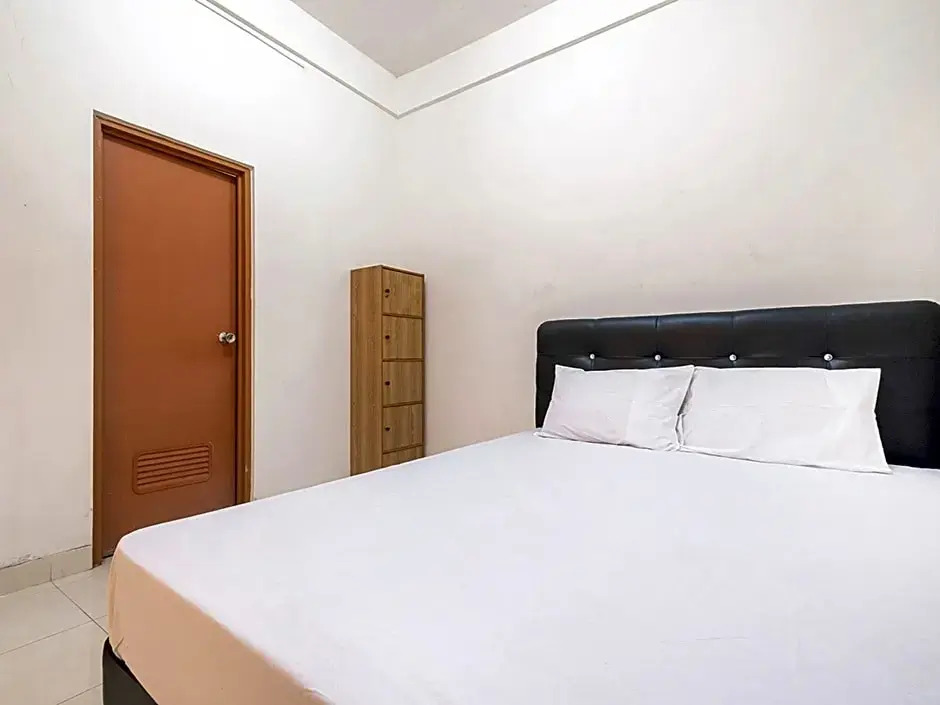 Oyo Life 2807 Nusa Indah Kost Putri