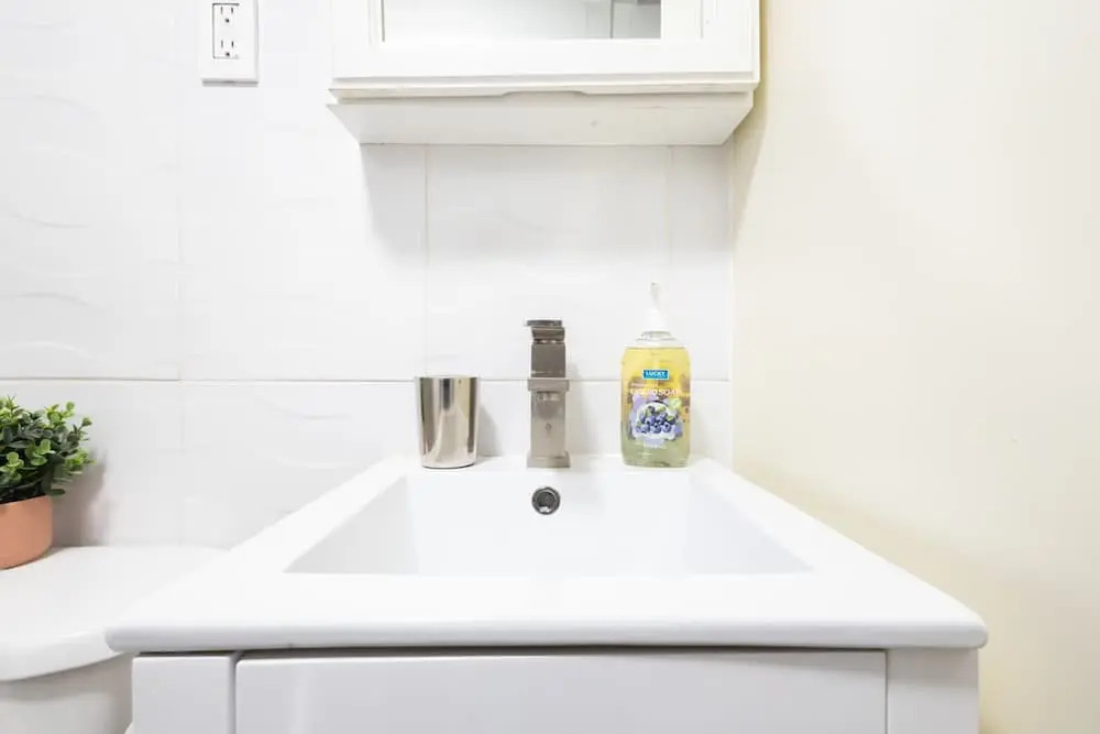 26-1c Gramercy Large 1BR WD