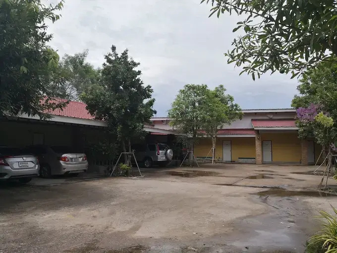 Khan Kluay Resort