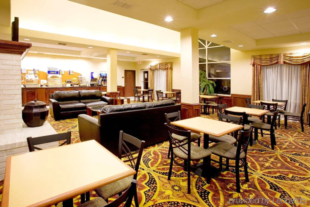 Holiday Inn Express Hotel and Suites Weslaco by IHG