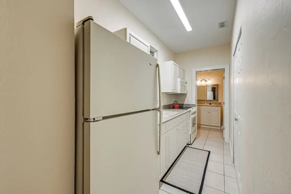 3 Mi to 5th Ave South: Quiet Getaway w/ Garden