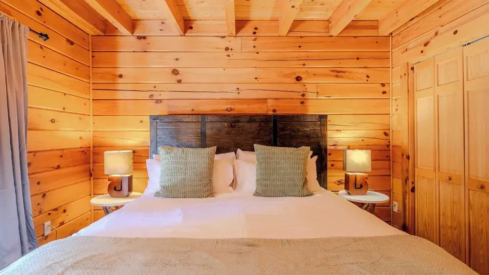 Forest Views, Hot Tub & Fireplace Minutes From Breckenridge Shangri-la Cabin by Avantstay
