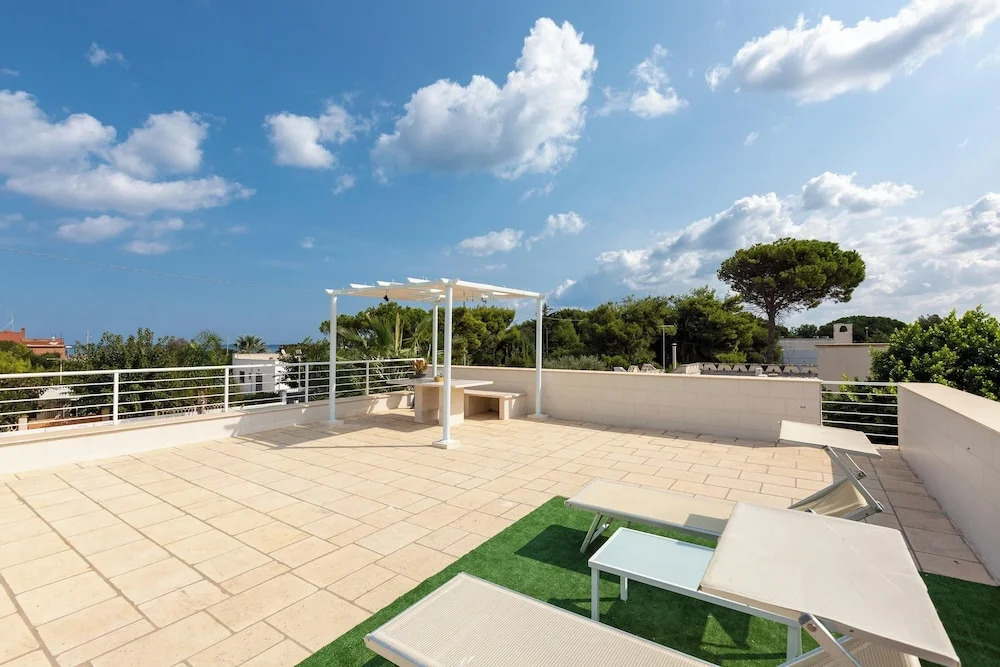 Villa Evi by BarbarHouse