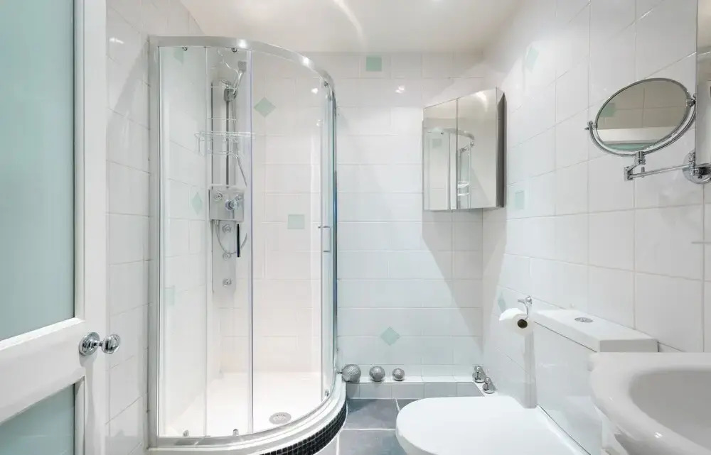 Platinum Apartment in West London 9955