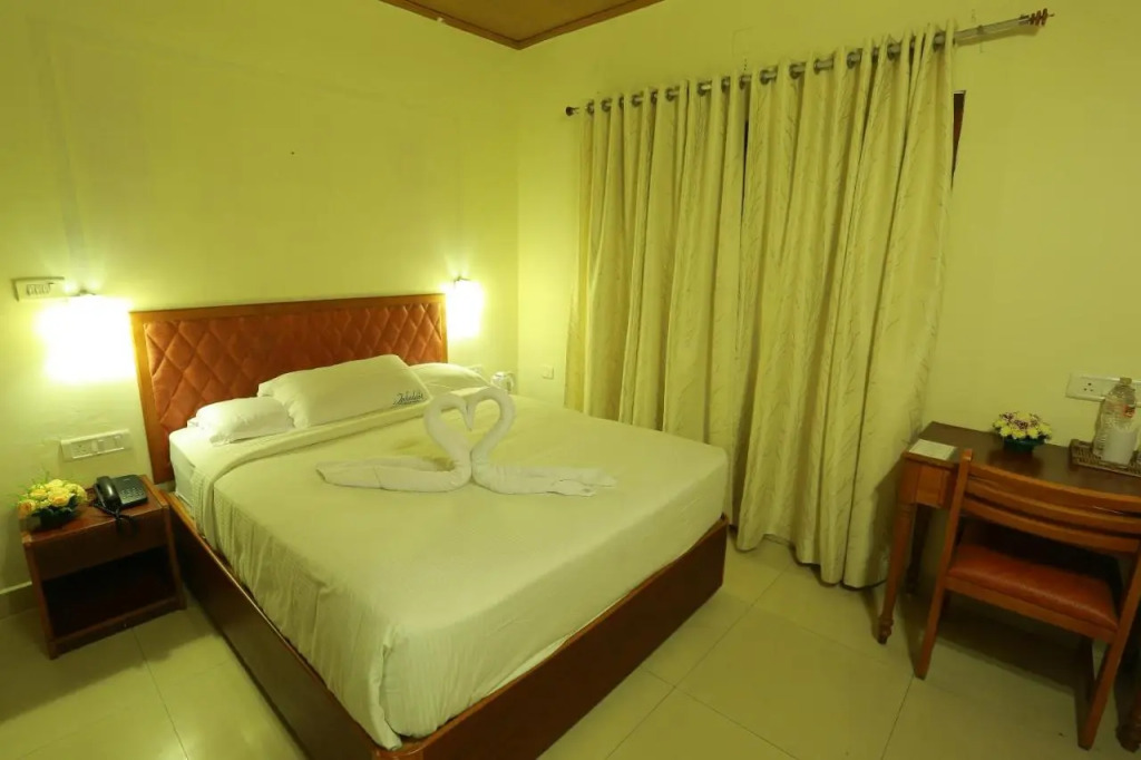 Deshadan Mountain Resort -The highest resort in Munnar