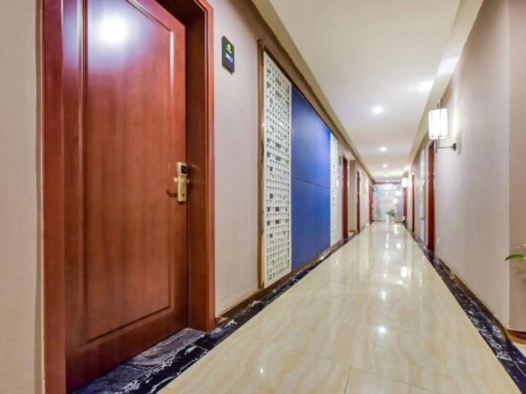 Nanhao Business Hotel