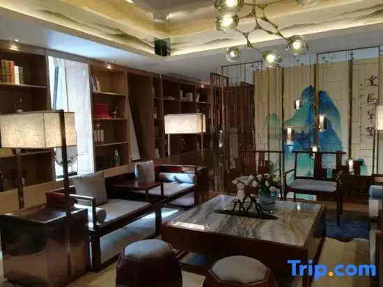 Ganzhou Qianhai Hotel