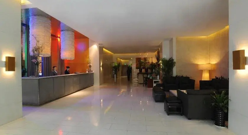Tang's Hotel
