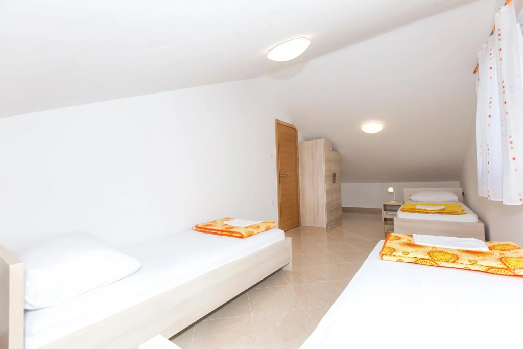 Apartments Villa Dina