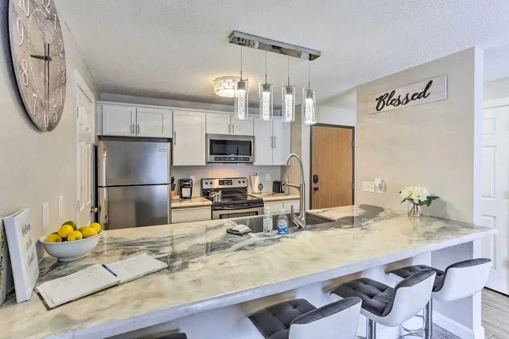 Lead Vacation Rental ~ 17 Mi to Sturgis