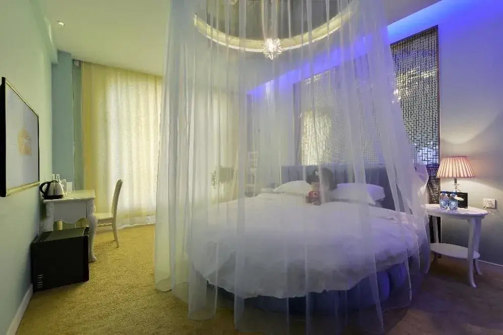 Xian Yi Jing Garden Hotel