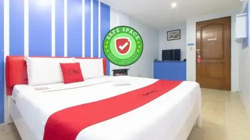 OYO 128 d'Builders Rooms Phase 2