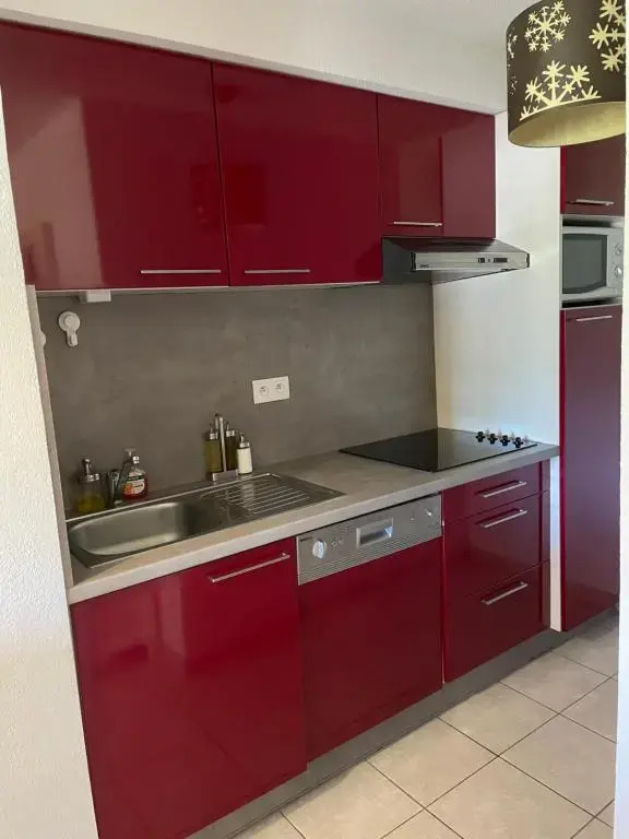 Apartamento 3 habitaciones con parking y piscina