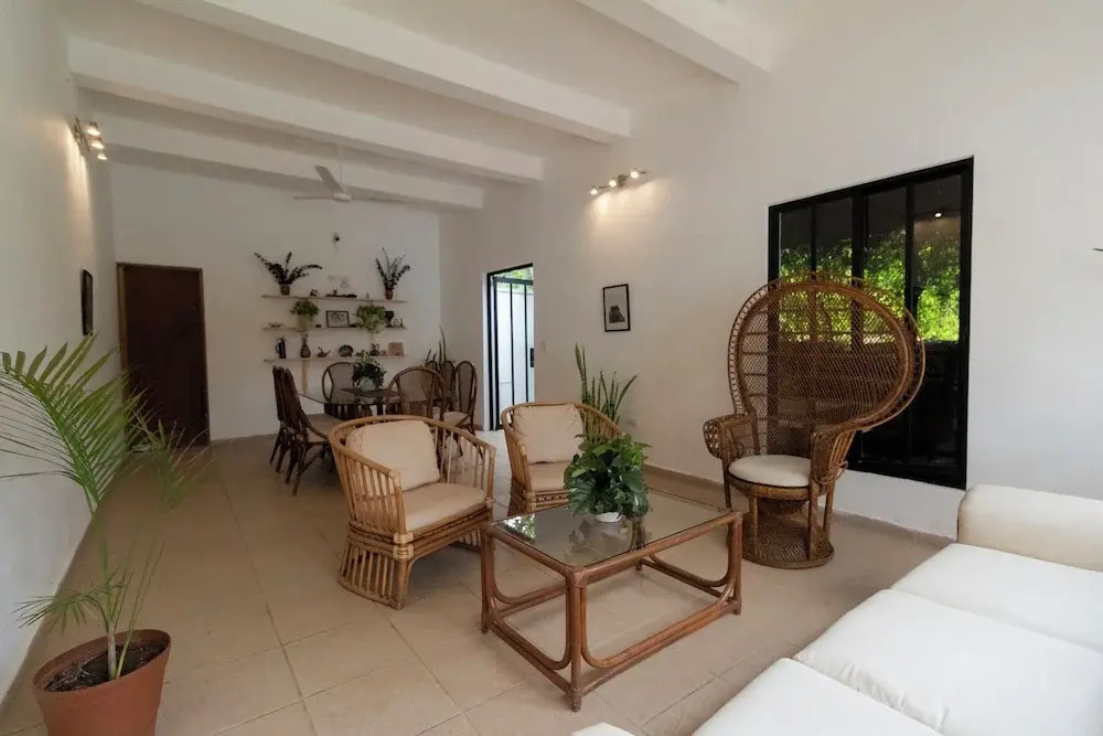 Casa Itza