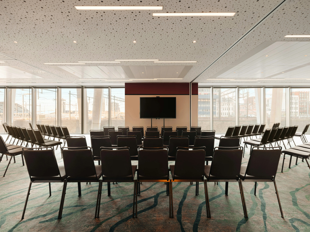 DoubleTree by Hilton Amsterdam Centraal Station