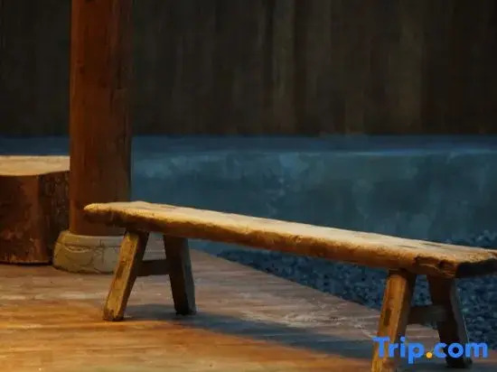 Xiuyan Private Hot Spring Guesthouse  (Qingcheng Back Mountain Scenic Area  Branch)
