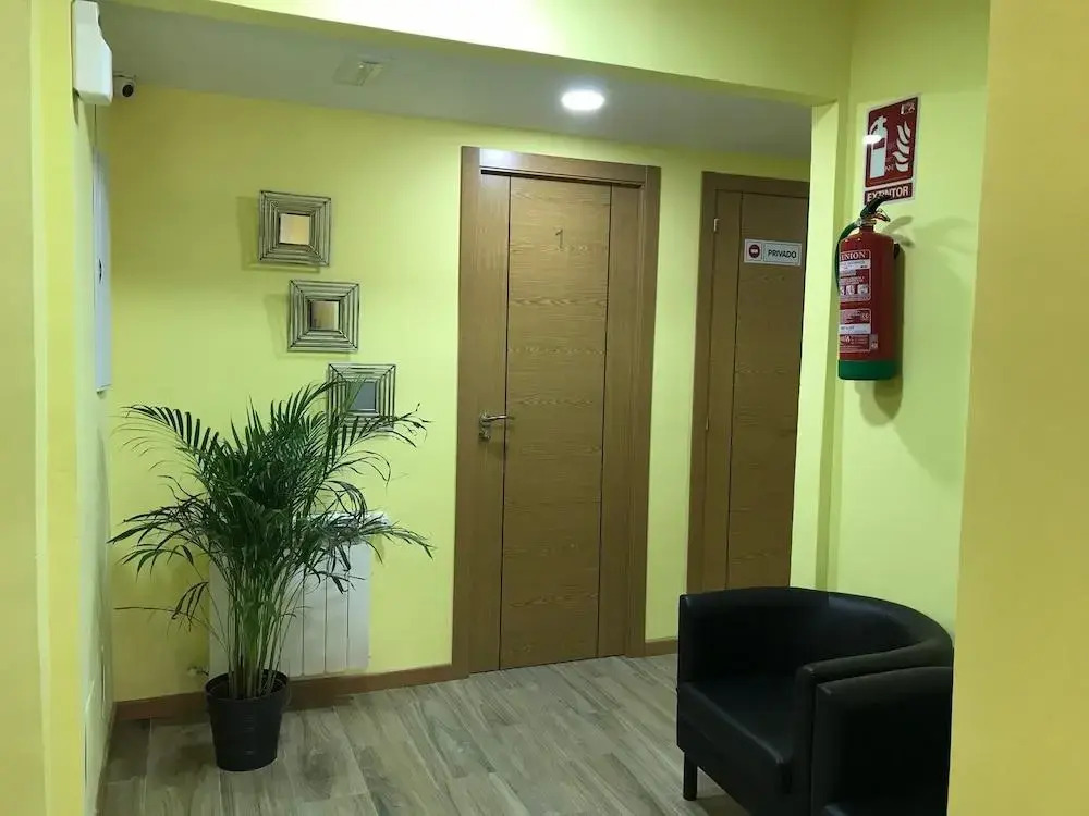 Hostal La Pared