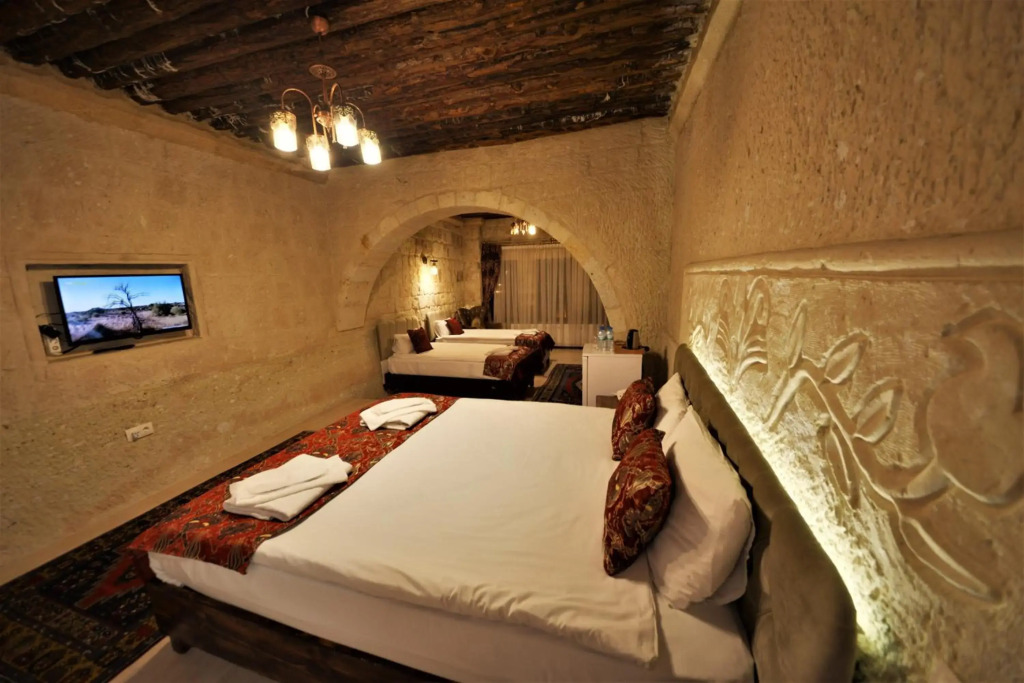 Dedeli Konak Cave Hotel