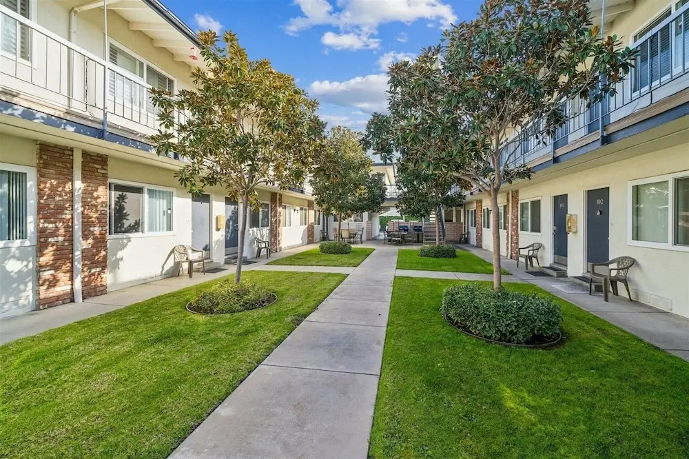 Beach Condo W/private Patio #135 1 Bedroom Condo by Sunset Shores Condominiums