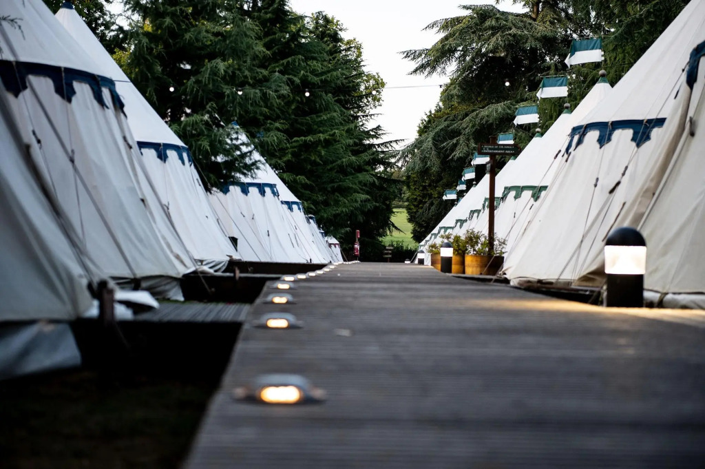 Warwick Castle Hotel & Knights Village