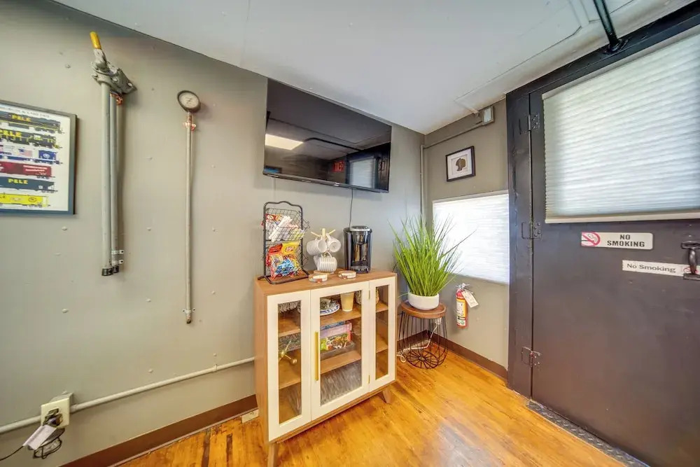 'the Little Giant,' Converted Railcar in Dubois!