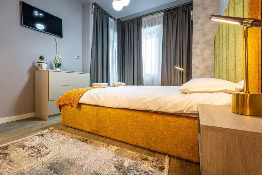 Kron luxury 2 Bedroom Apartment in Silver Mountain