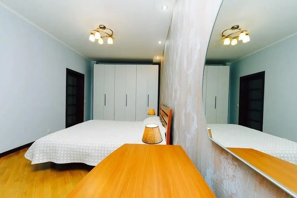 Отель Hotrent Apartments Kreschatik