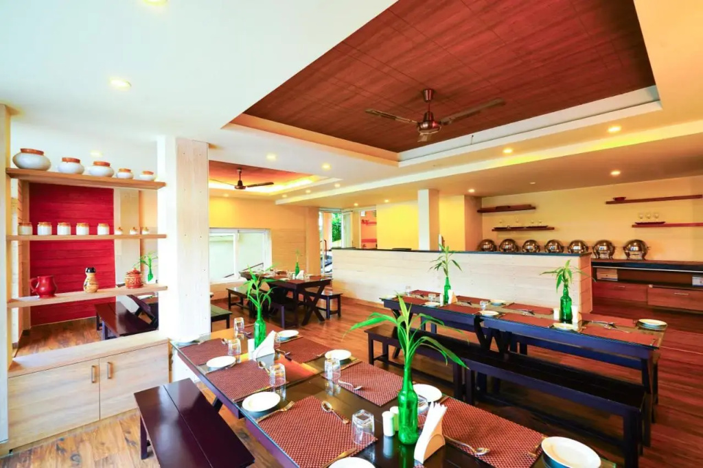 Shola Crown Resort - Munnar