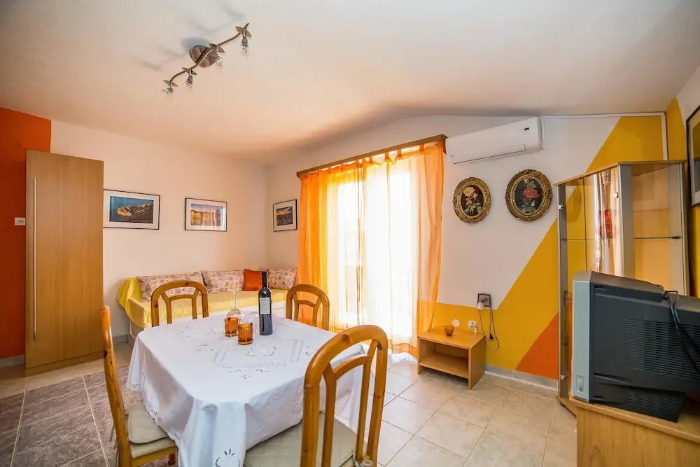 Apartments Villa Mediteran