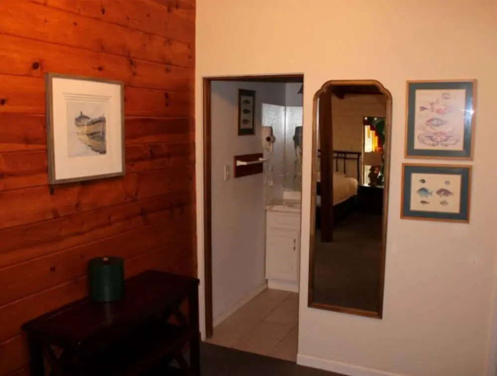 Back Bay Inn