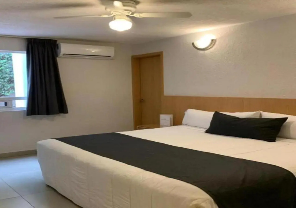 Hotel Emperador centro Guadalajara y Remodelado