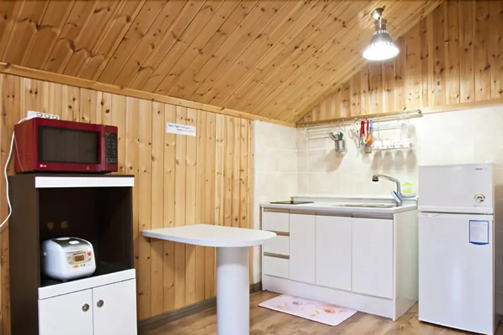 Baenae-gol Four Season Pension