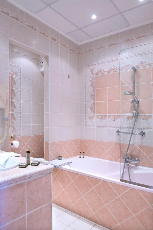 La Bastide De Tourtour Hotel & Spa