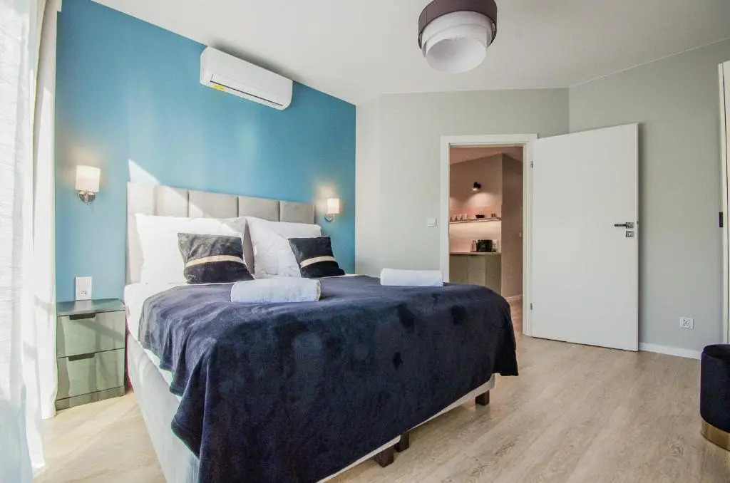 InPoint Smart Apartments