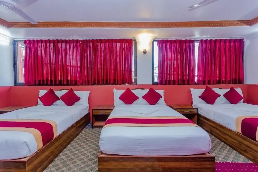 Hotel Aakansh