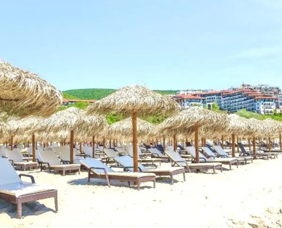 Inviting Modern 1-bed Apartment in Sveti Vlas
