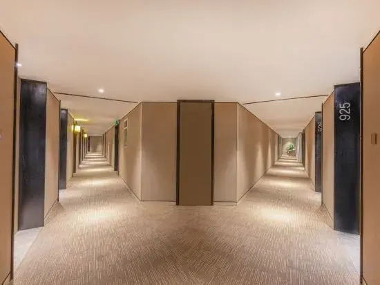 Homeinn Plus Hotel (Kunshan International Exhibition Center Huaqiao Subway Station)