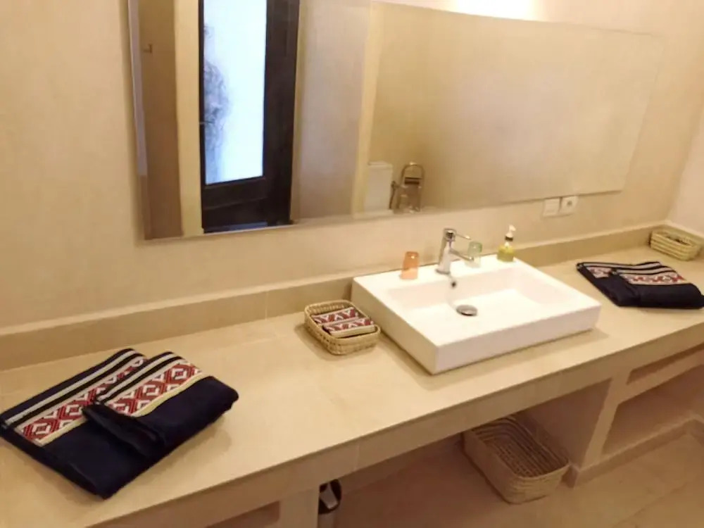 Villa With 6 Bedrooms in Marrakech, With Wonderful Mountain View, Priv