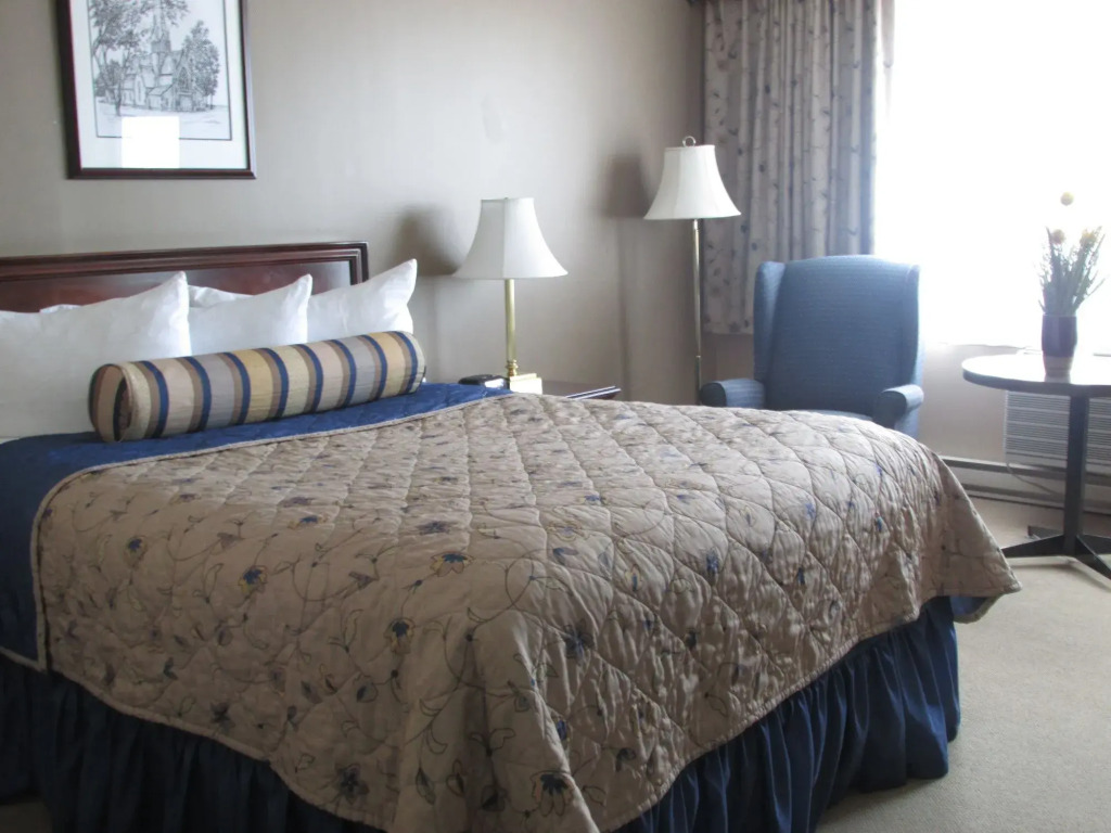 The Fredericton Inn