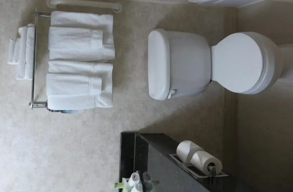 Holiday Inn New London by IHG