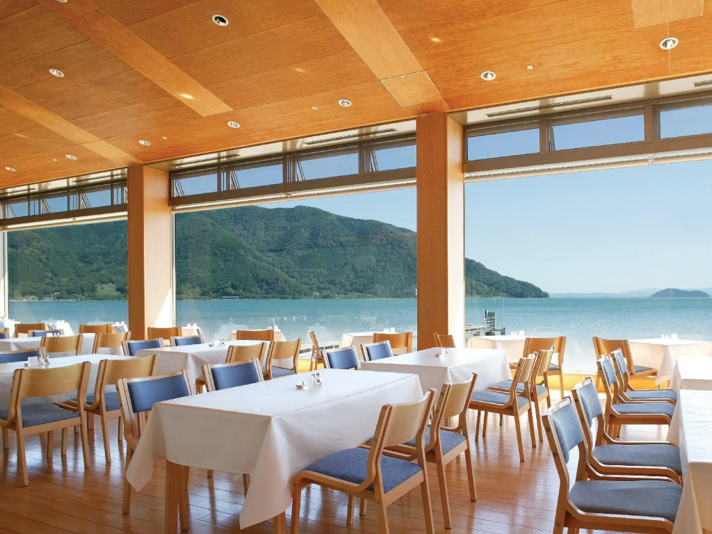 Grand Park Hotel Okubiwako Makino