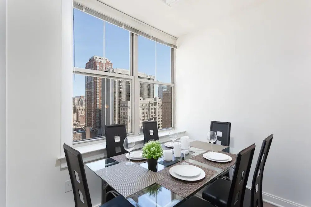 Heaven on Nashville Furnished Apartments