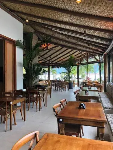 Suite 1108 em Flat frente ao mar
