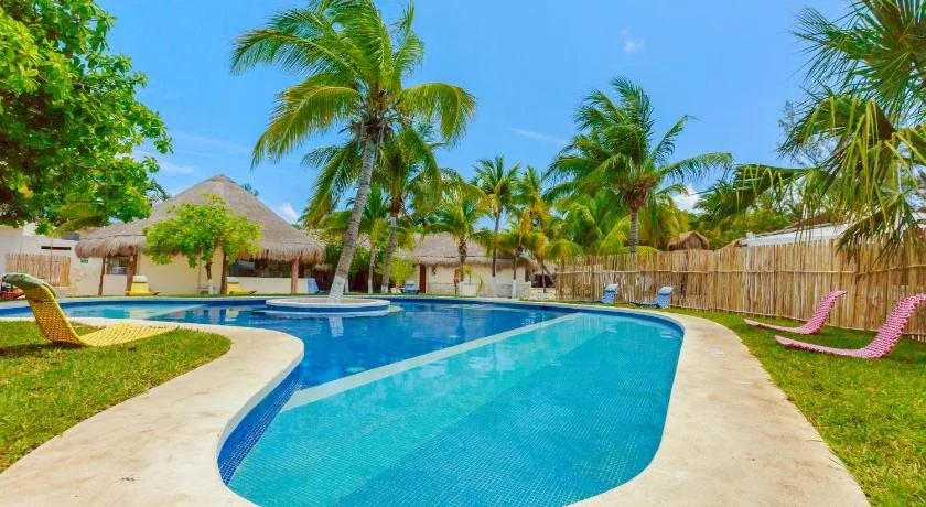 Hotel Paradise Suites