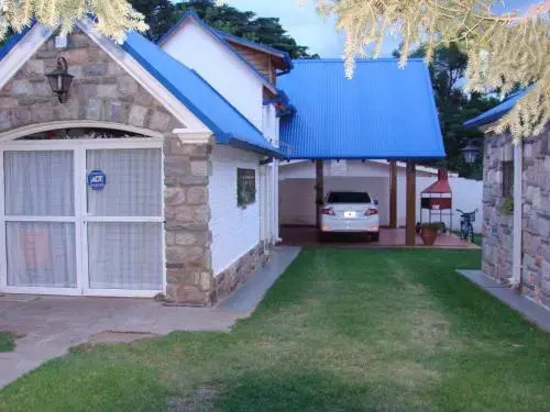 La Casa De Techo Azul