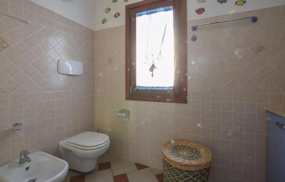 Nice Apartment in Loc. Monte Petrosu With 2 Bedrooms