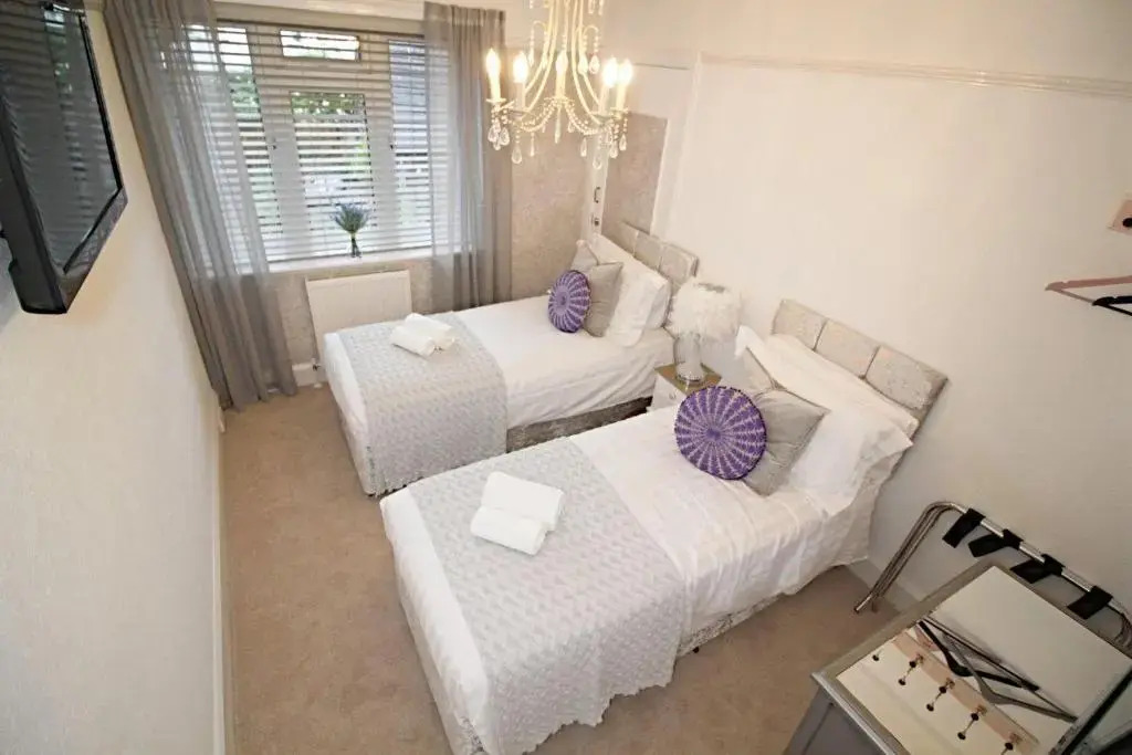 Stay At No 2