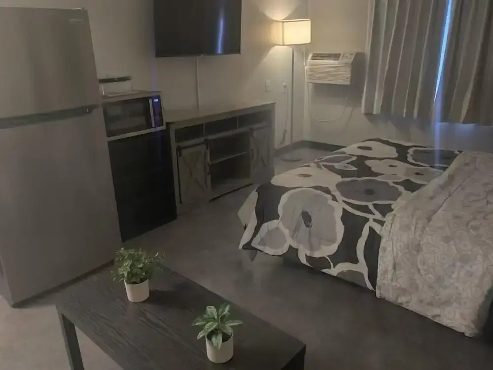 The Suite Inn