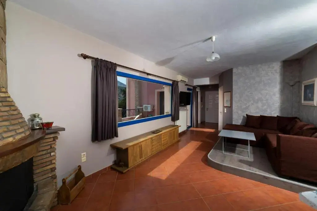 Natassa Apartments