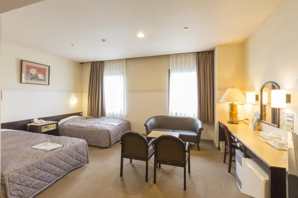 Business Hotel Parkside Takamatsu